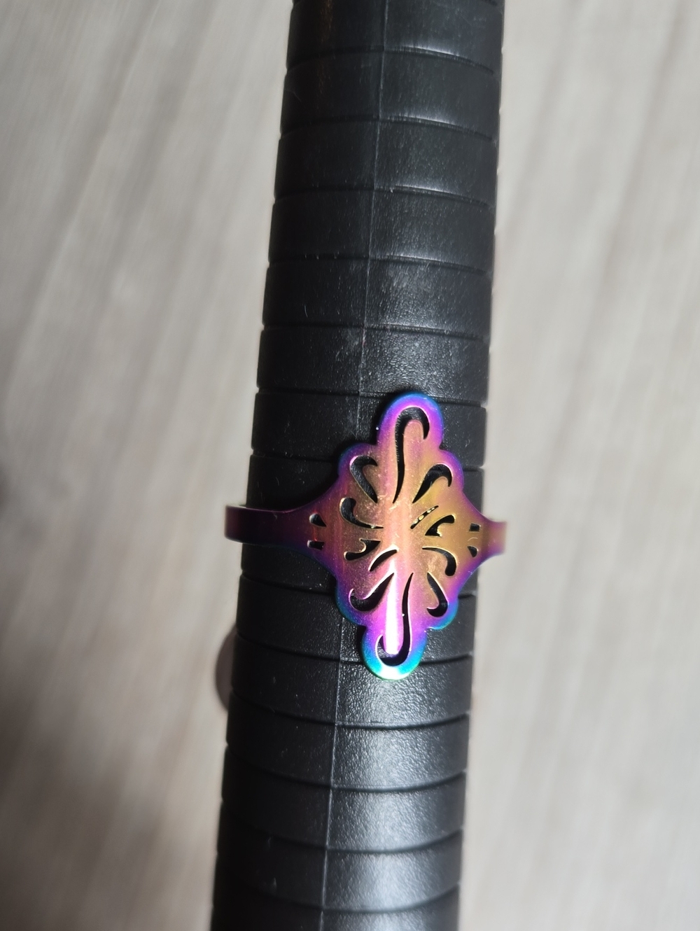 Iridescent Multicolor Floral Filigree Ring - Women Jewelry.Size 9.5.